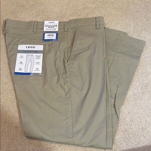 IZOD Men's Khaki Pants *SPORTFLEX MAX*